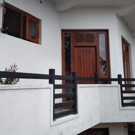Holly House Homestay Ella Buitenkant foto