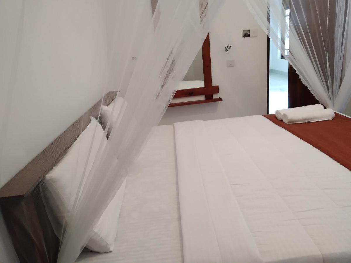 Holly House Homestay Ella Buitenkant foto