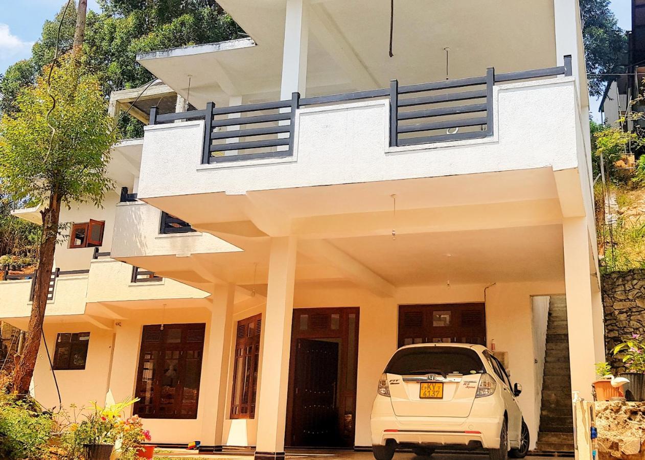 Holly House Homestay Ella Buitenkant foto